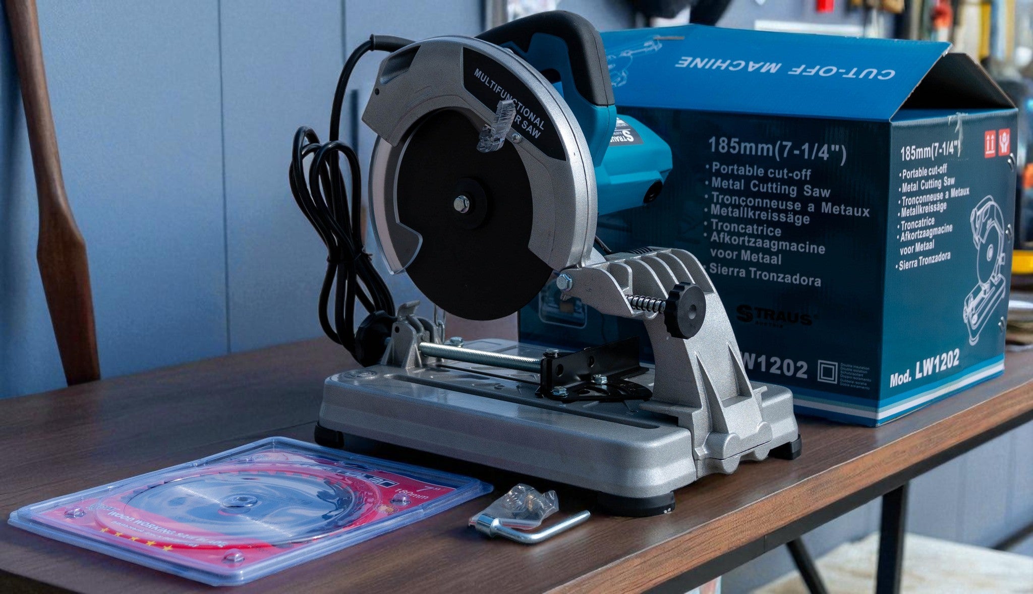 KUTNA PILA STRAUS AUSTRIA 1700W