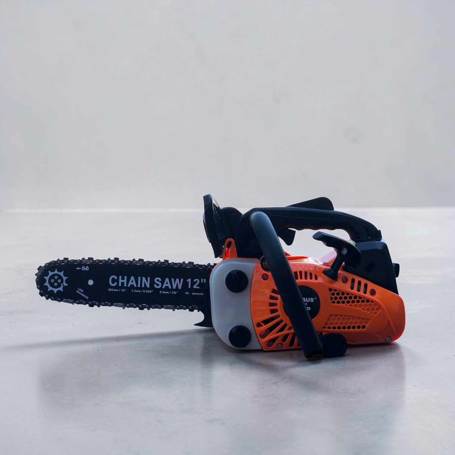 JEDNORUČNA MOTORNA PILA STRAUS AUSTRIA 2.0 KS