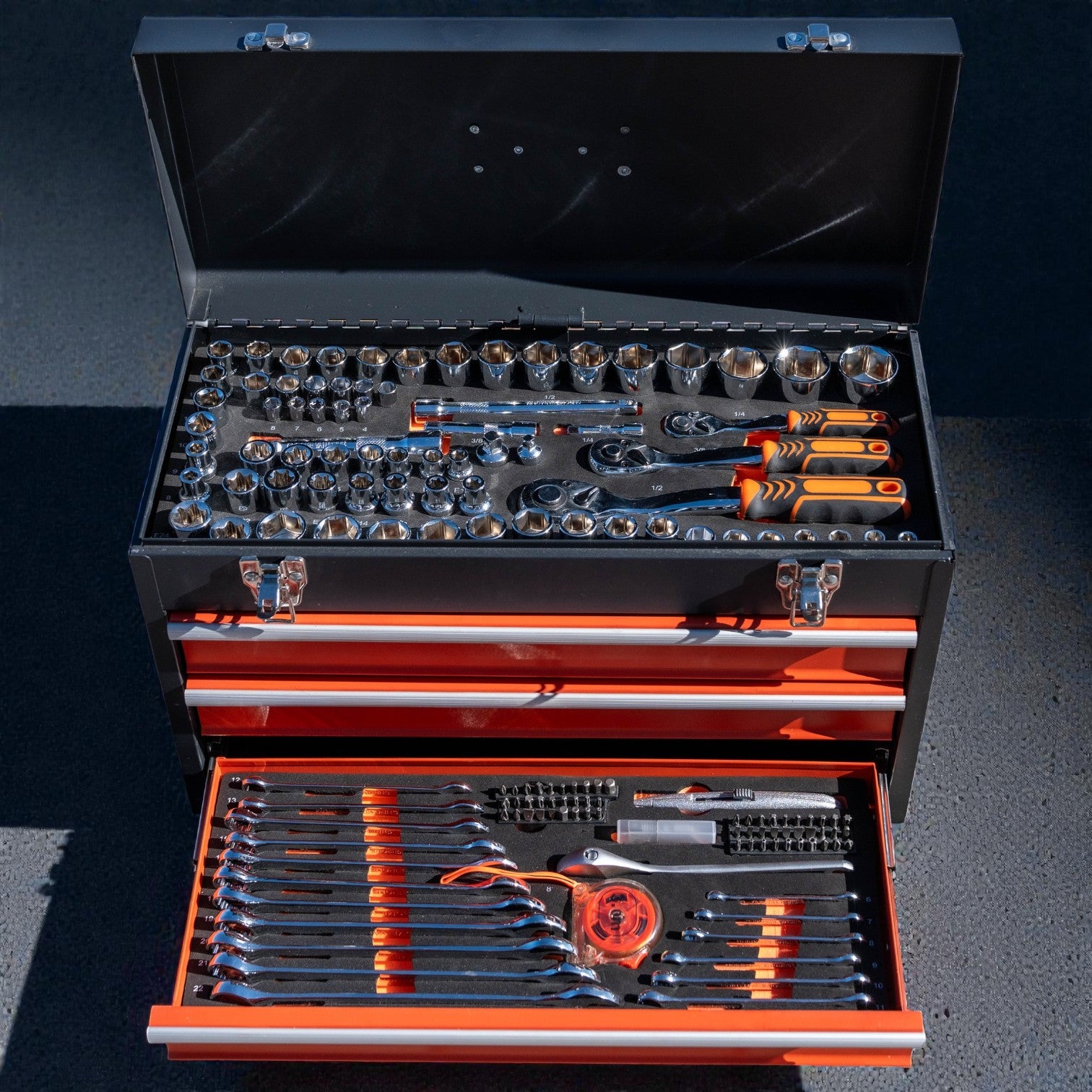 PROFESIONALNI KOFER ALATA