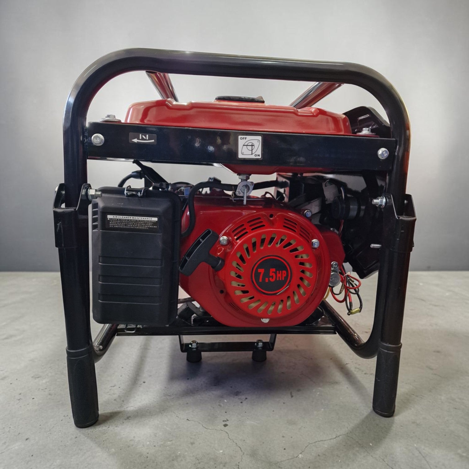 BENZINSKI AGREGAT STRAUS 3500E – 3,2 kW / 7,5 KS PALJENJE NA KLJUČ